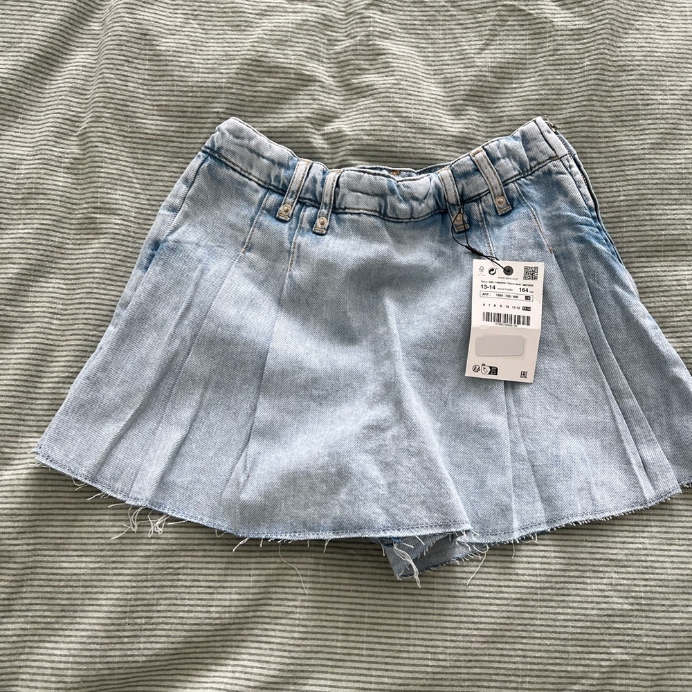Jean skort